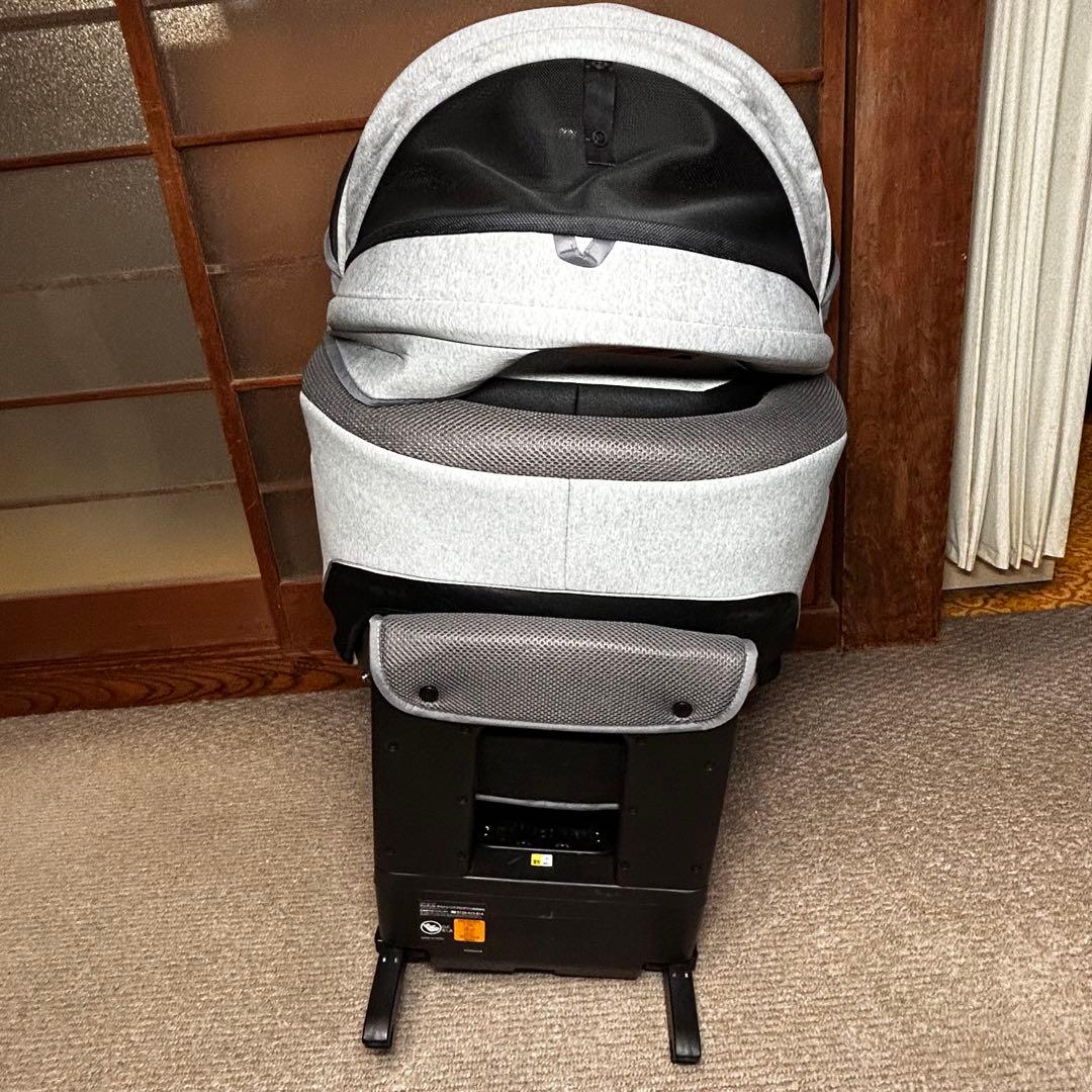 美品 Aprica アップリカ クルリラ ISOFIX チャイルドシート 回転式