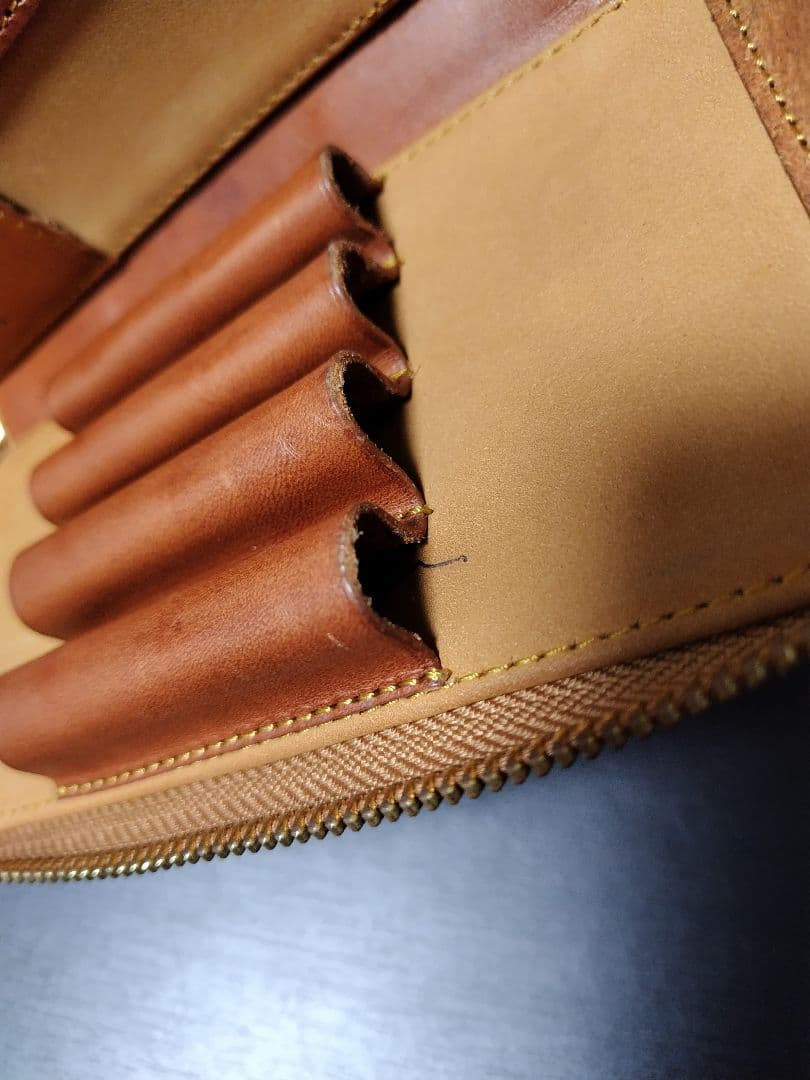 Bahagia&Craft ラウンドジップペンケース プエブロ コニャック