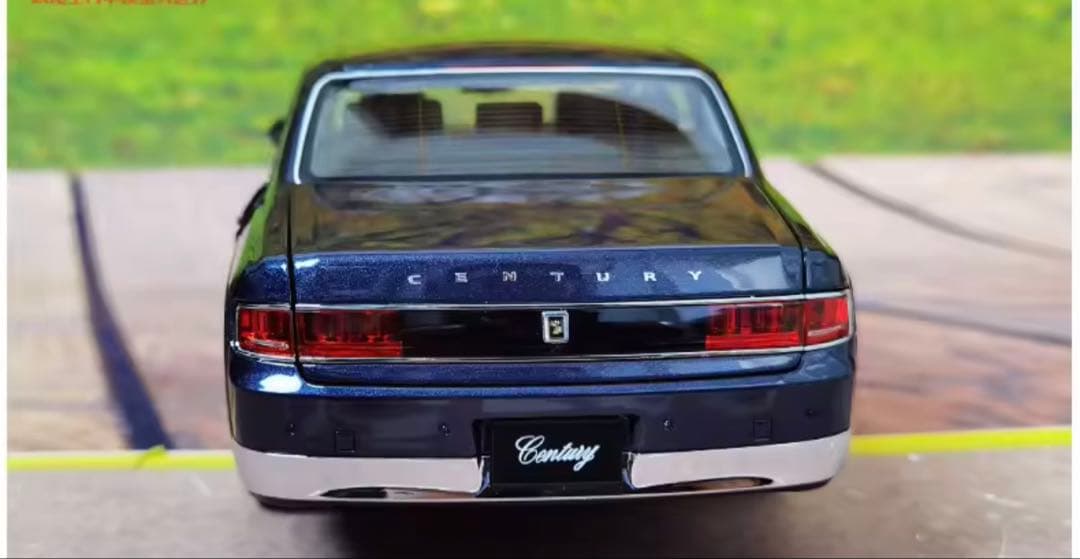 LCD 1:18 TOYOTA センチュリー 合金製 フルオープンカーモデルカー