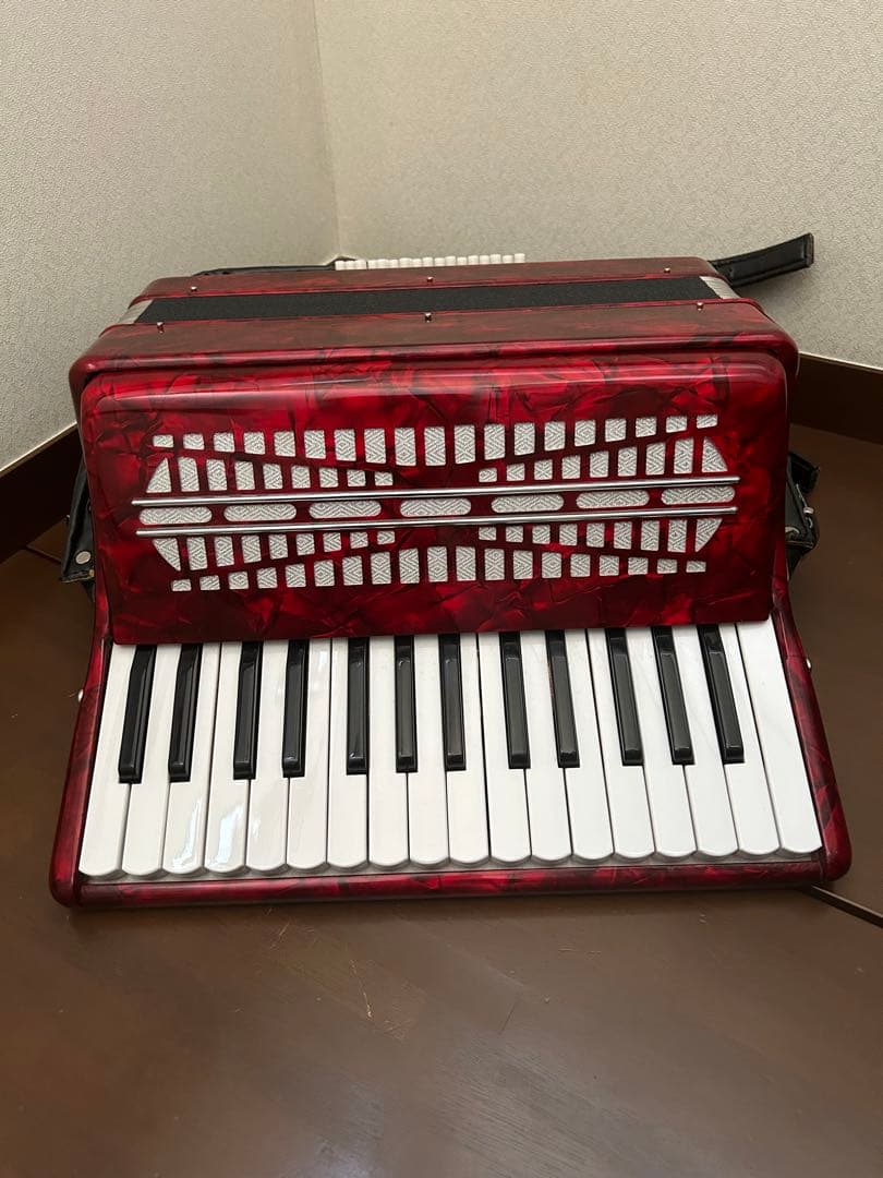 TOMBO アコーディオン トンボ T32N TOMBO(トンボ) / T32N トンボ