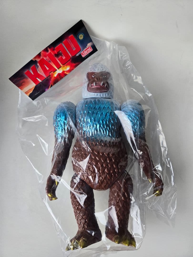 Yahoo!オークション - マーミット ギガス KAIJU 未開封 ソフビ 人形 ベ