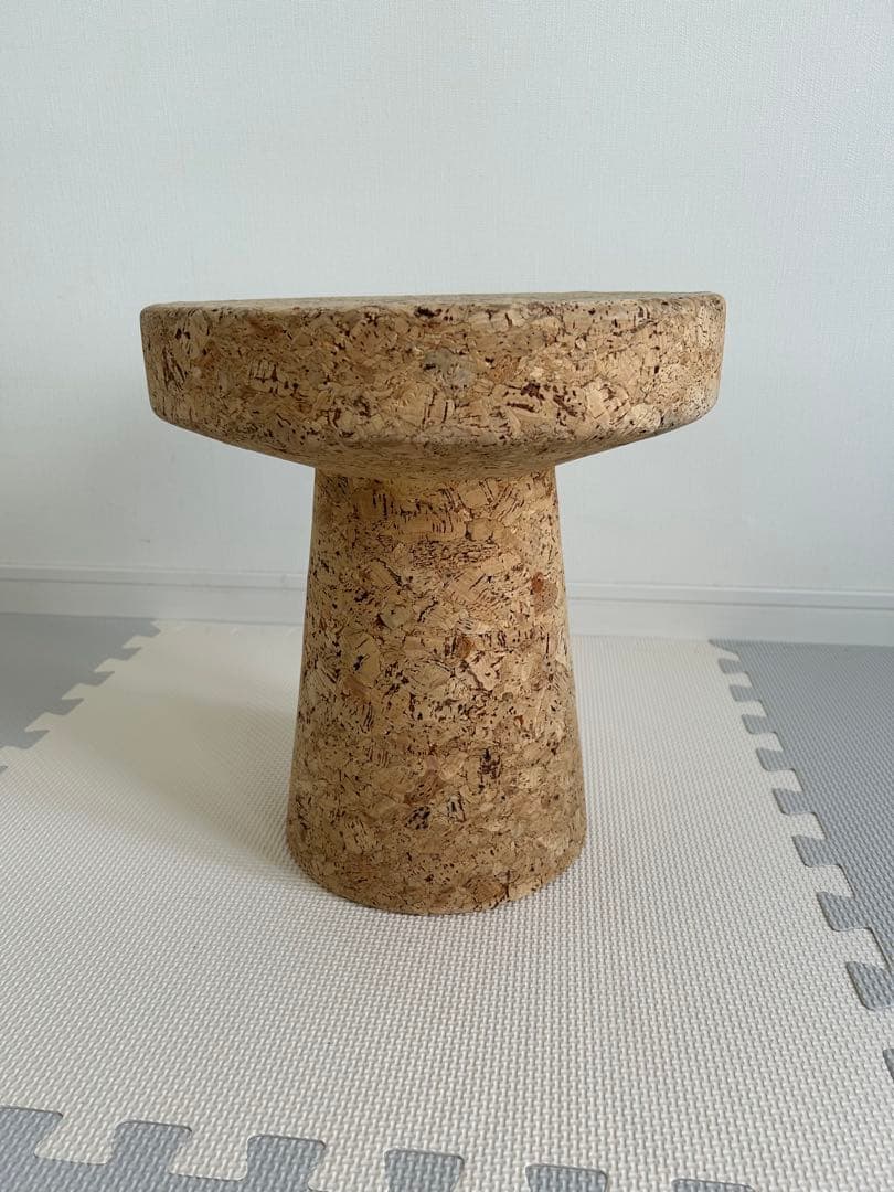 Vitraのコルクスツール