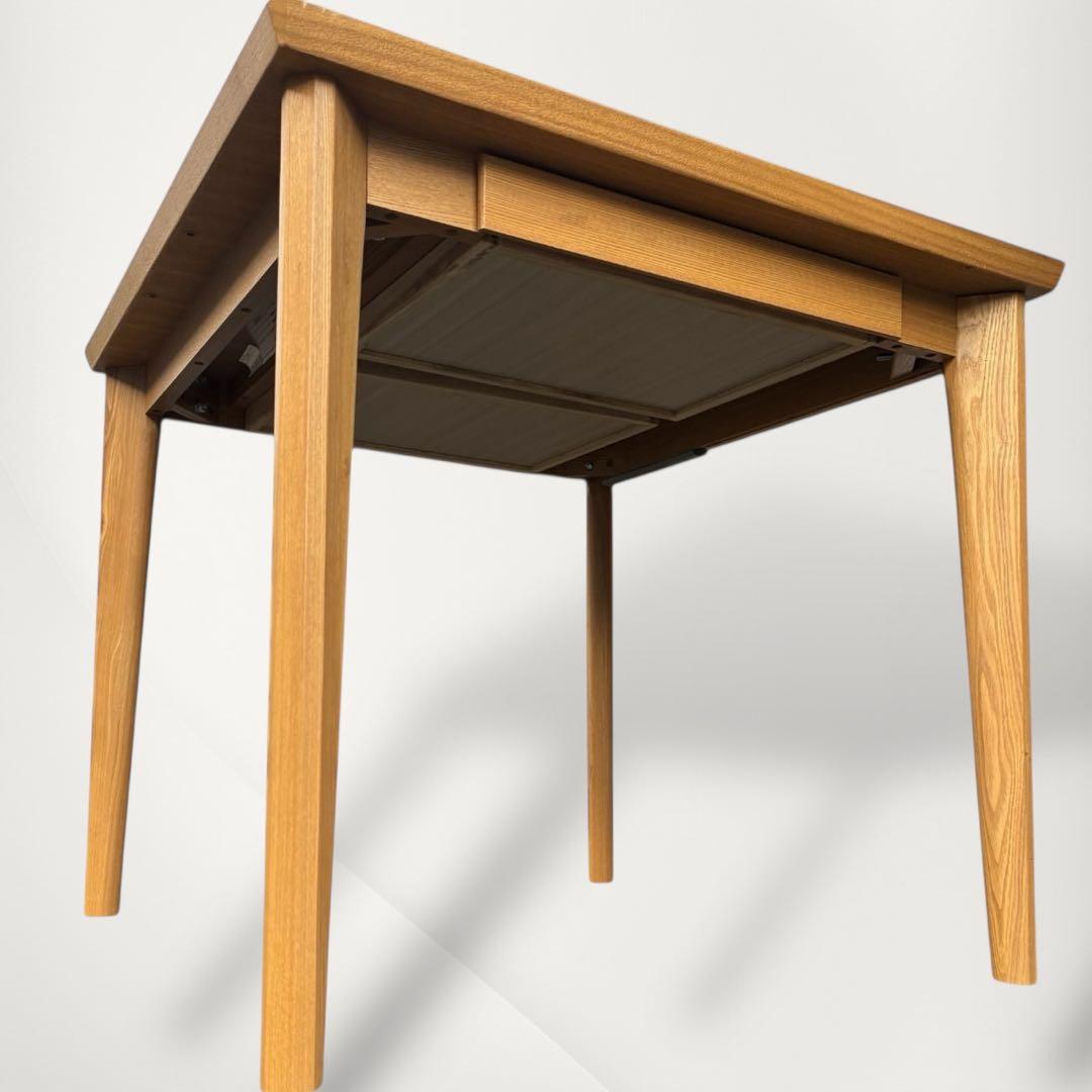 美品　希少　ニトリ　ロレイン5　ダイニングテーブル　２人用　引き出し２つ　タモ材