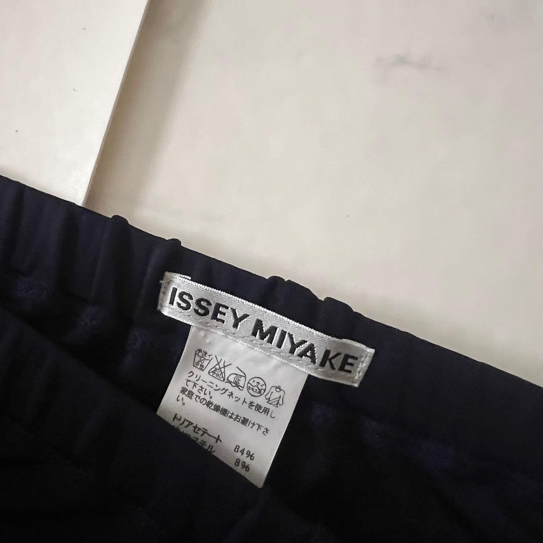 極美品 イッセイミヤケ サルエルパンツ ネイビー 変形 2 Mサイズ 伸縮性