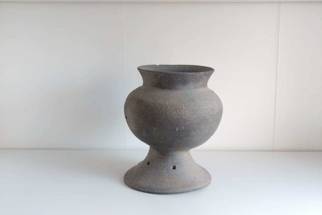 須恵器 高脚壺 古美術骨董古道具インテリア花入器オブジェ