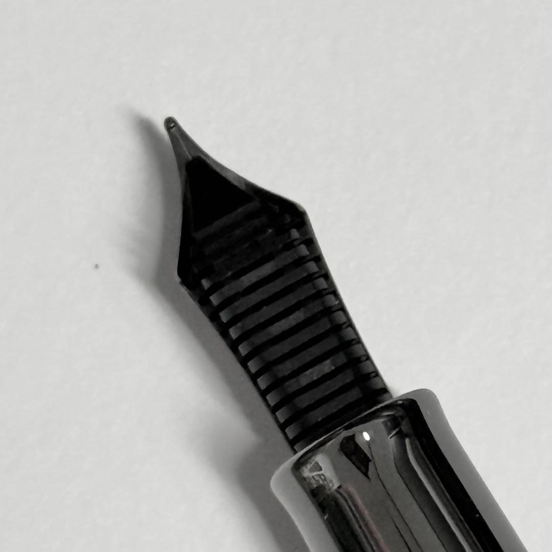 セール！クラフトエー 万年筆 F字 ブビンガ瘤 紅白 Craft A クラフト