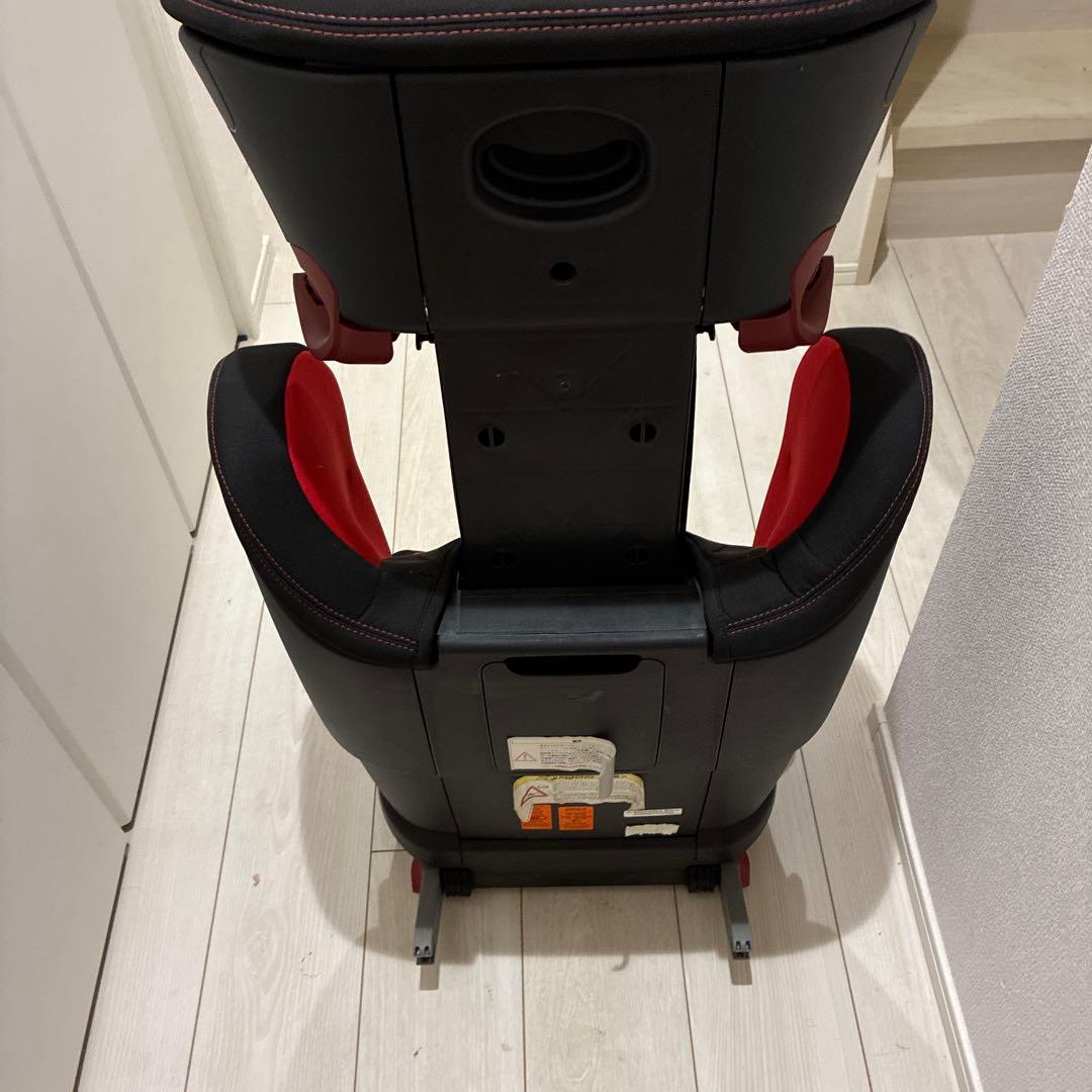 AMG メルセデス車用チャイルドシート ブラック/レッド