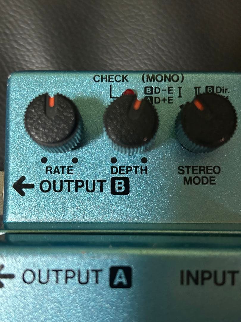 BOSSエフェクターＣＥ–3コーラス　日本製　銀ネジ使用　プロ愛用