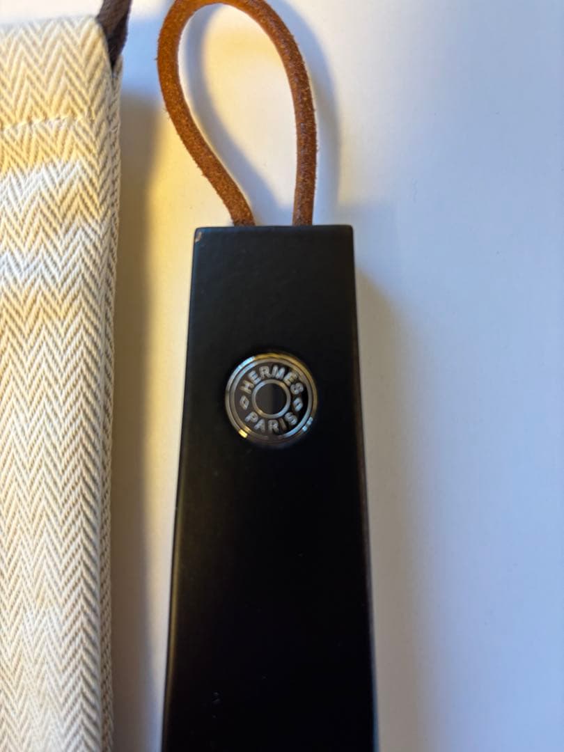 エルメスHERMES 靴べら シューホーン専用袋付き未使用品です