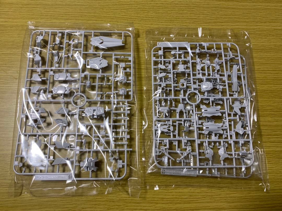 HG RX-0 ユニコーンガンダム チタニウムフィニッシュ