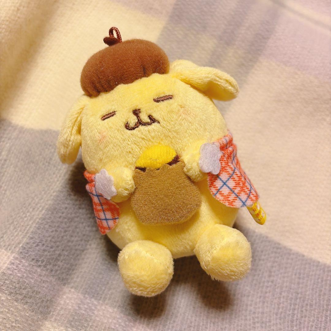 ポムポムプリンカフェ マスコット 焼き芋と冬