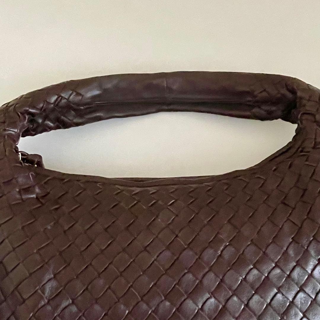 BOTTEGA VENETA ボッテカベネタ　ホーボーバッグ　イントレチャート