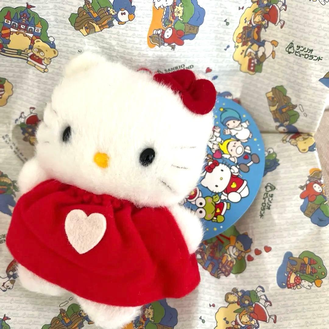 レア‼️サンリオ ハローパーク キティ ぬいぐるみバッジ タグ付き