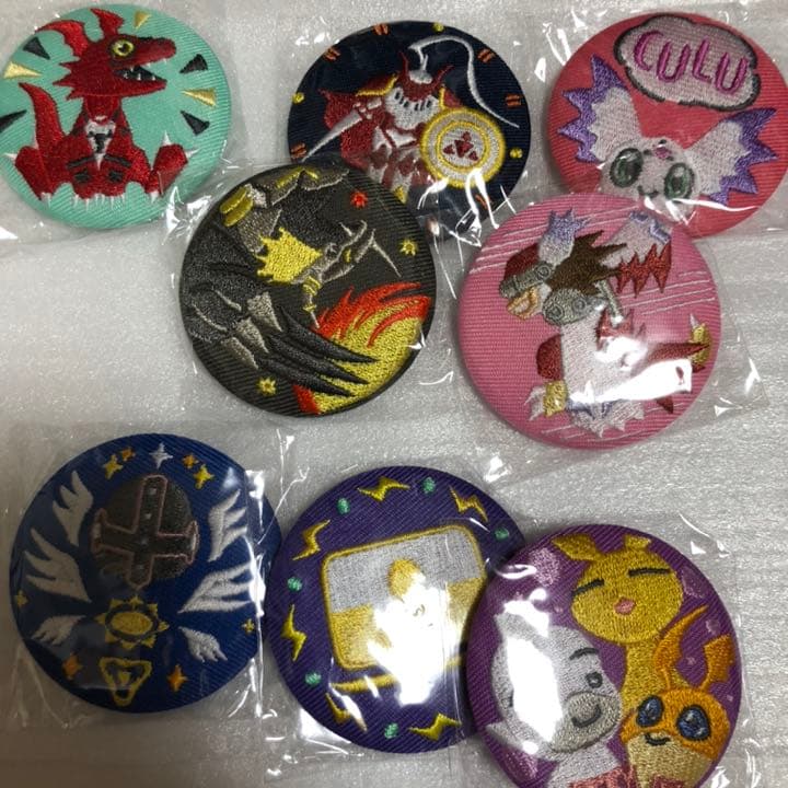 デジモン刺繍缶バッチコンプリート