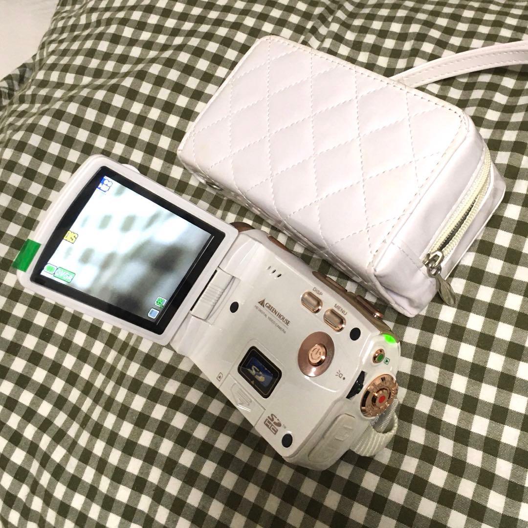 ★セレブ感満載！とっても可愛い❤️行楽、卒業、入園式等に デジタルビデオカメラ