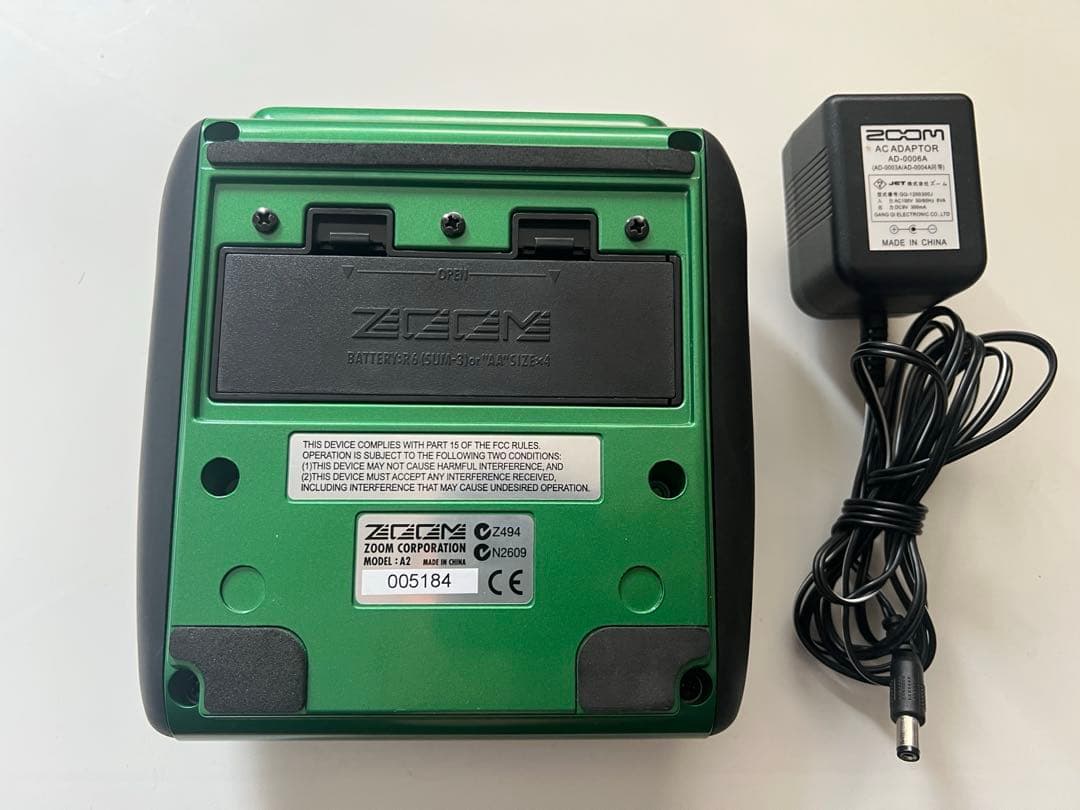 ZOOM ズーム A2 アコースティック マルチエフェクター