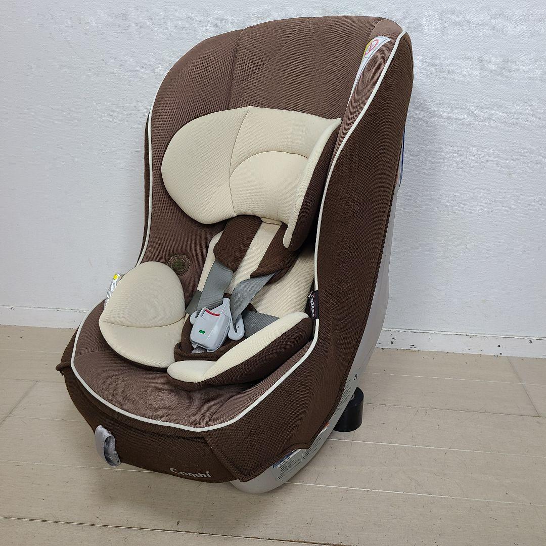 チ*ん様 超美品　チャイルドシート　新生児から4才　ジュニアシート　コンビ