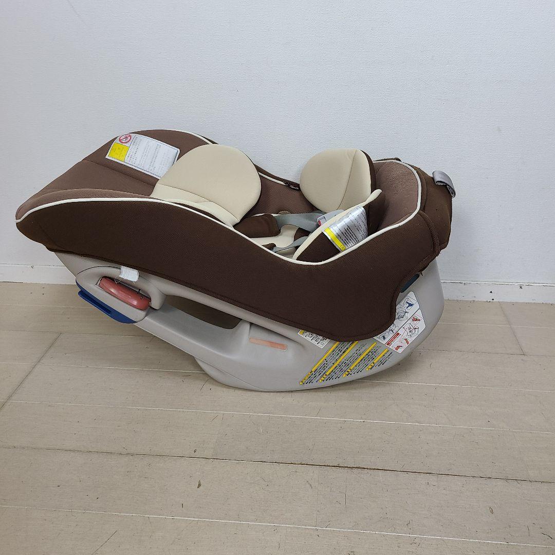 チ*ん様 超美品　チャイルドシート　新生児から4才　ジュニアシート　コンビ