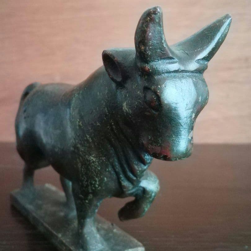 逸品　青銅製のミノア文明の雄牛　ギリシャクレタ島 　宇宙エネルギー　生と死の力