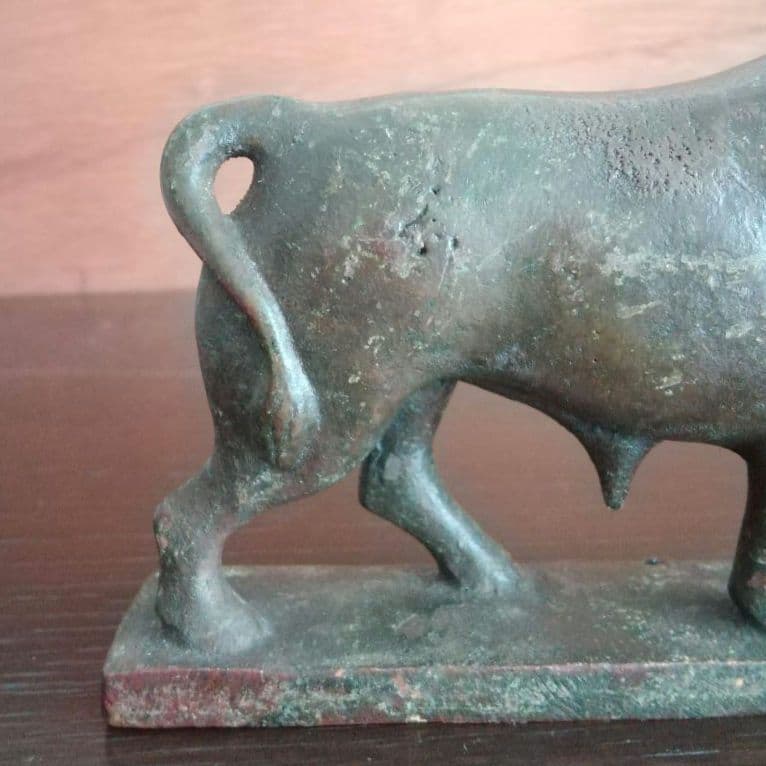 逸品　青銅製のミノア文明の雄牛　ギリシャクレタ島 　宇宙エネルギー　生と死の力