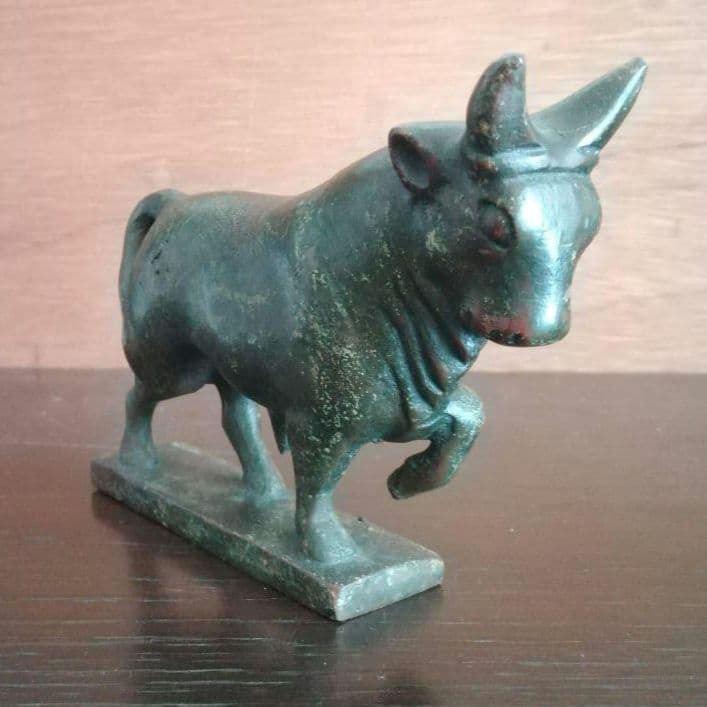 逸品　青銅製のミノア文明の雄牛　ギリシャクレタ島 　宇宙エネルギー　生と死の力