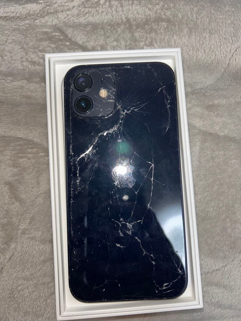 携帯電話本体 iPhone12