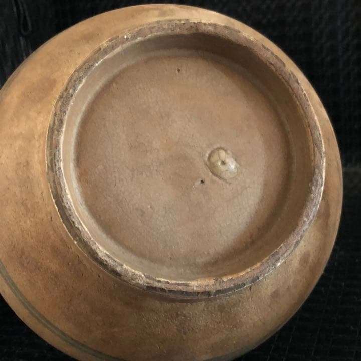 古美術品◼️蔵からかなり古そうな雰囲気の良い大きな古伊万里焼の壺、壷が出てきました