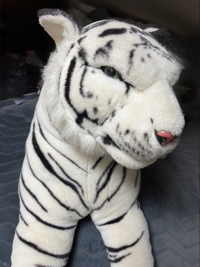 【特大】ホワイトタイガー ぬいぐるみ