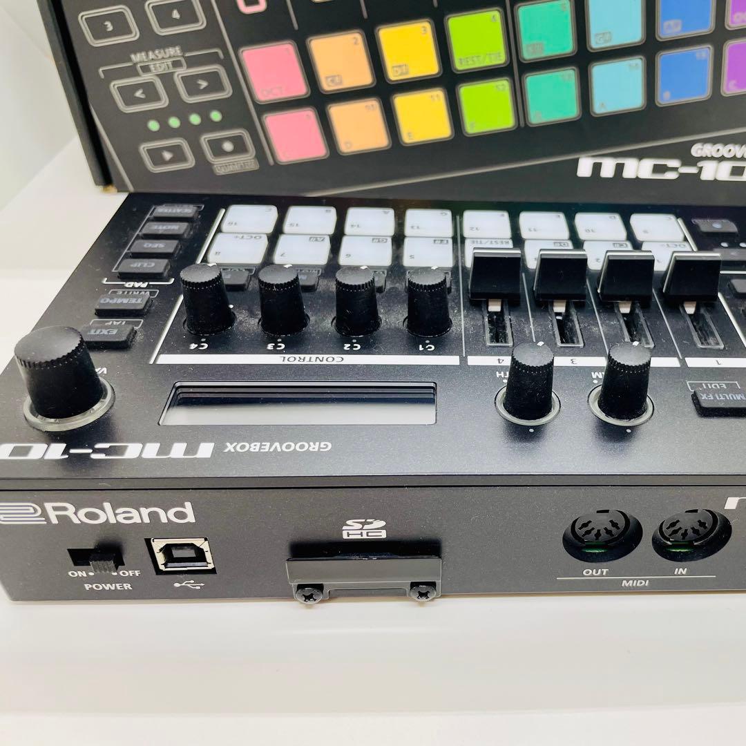 Roland MC-101 グルーヴボックス