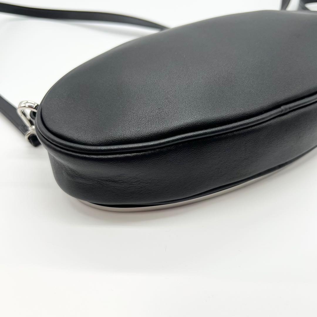 極美品✨DIESEL　ショルダーバッグ　HOLI-D　レザー　ブラック　正規品