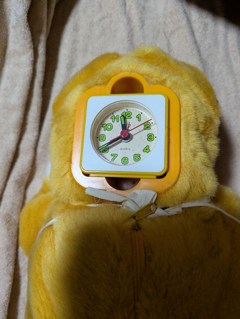 当時物レア　日清どん兵衛　菊池桃子　きつねぬいぐるみ 時計付き