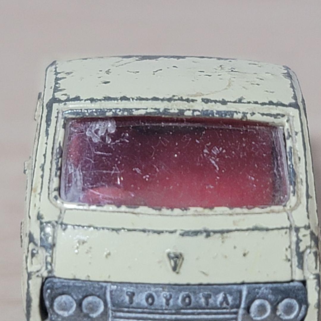 黒箱トミカ トヨタ ハイエース トラック 1Eホイール 日本製 ジャンク品