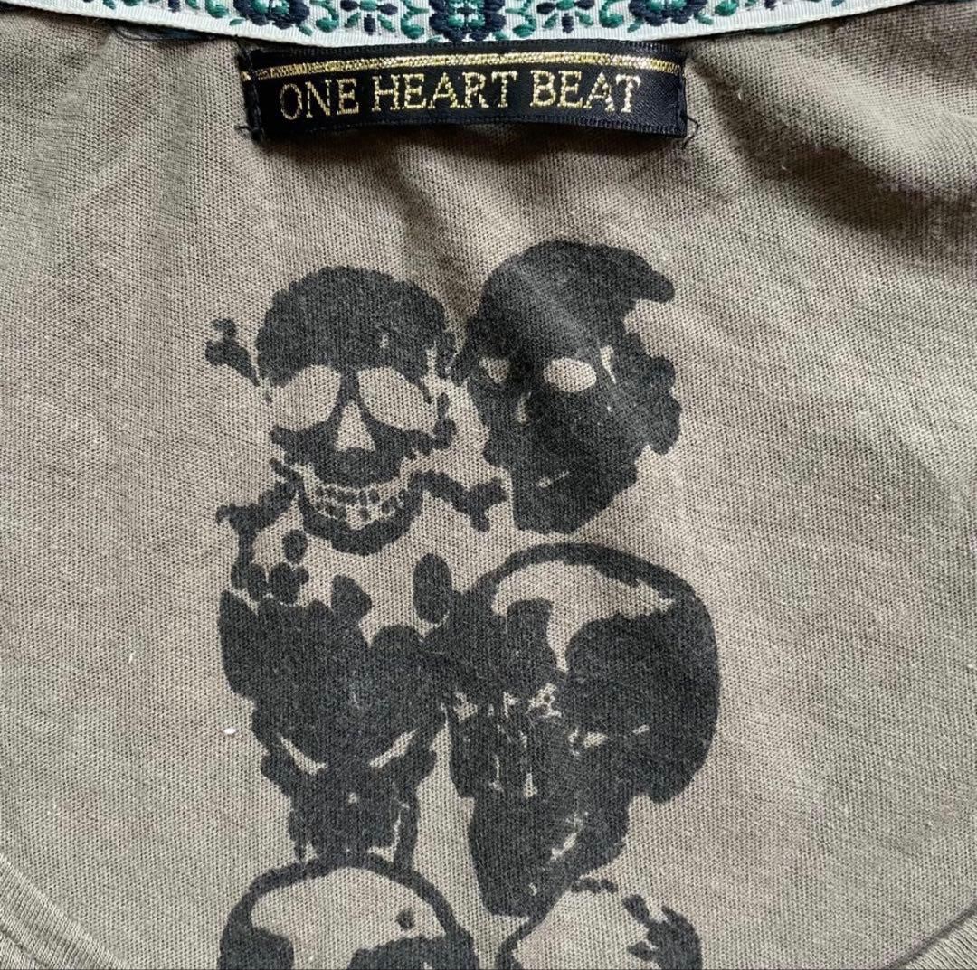 00s Japanese label back cross skull tee