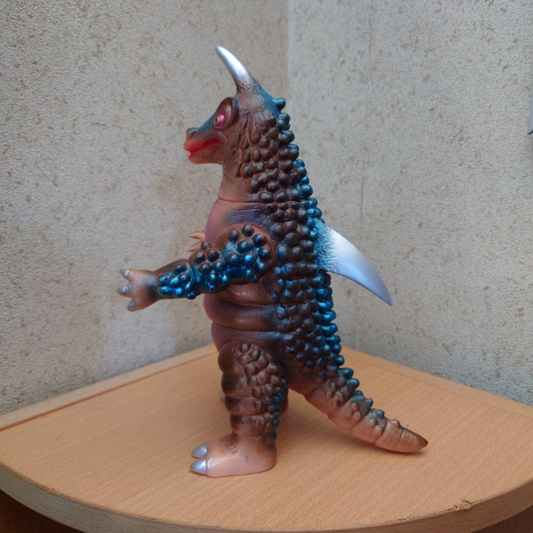 ブルマァクの怪獣シリーズ ブラックギラス　レッドギラスセット