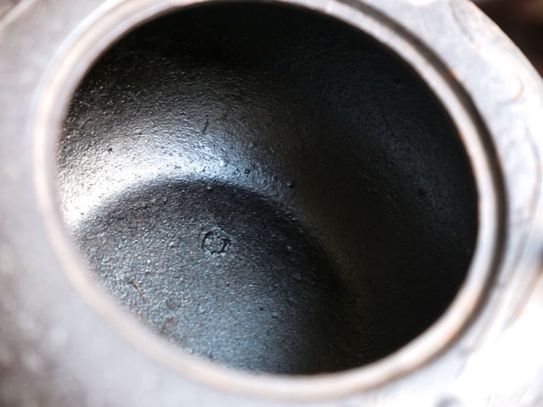 釜師高橋敬典 燗鍋 梅文 銚子 人間国宝 染付替蓋あり 酒