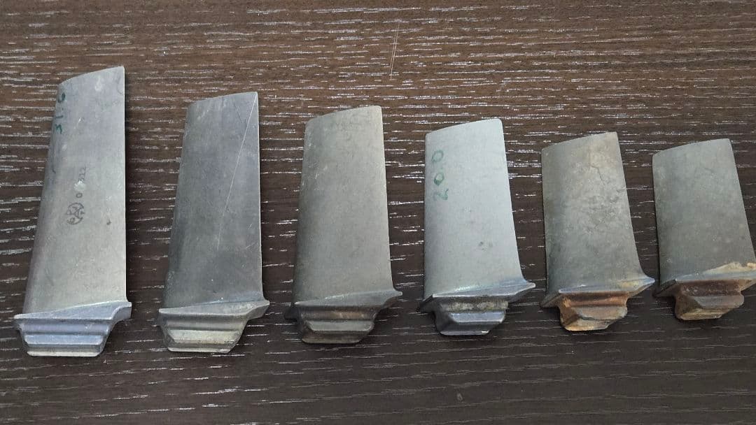 米軍放出品 B52戦略爆撃機タービンブレード セット 1/144 アメリカ空軍 B-