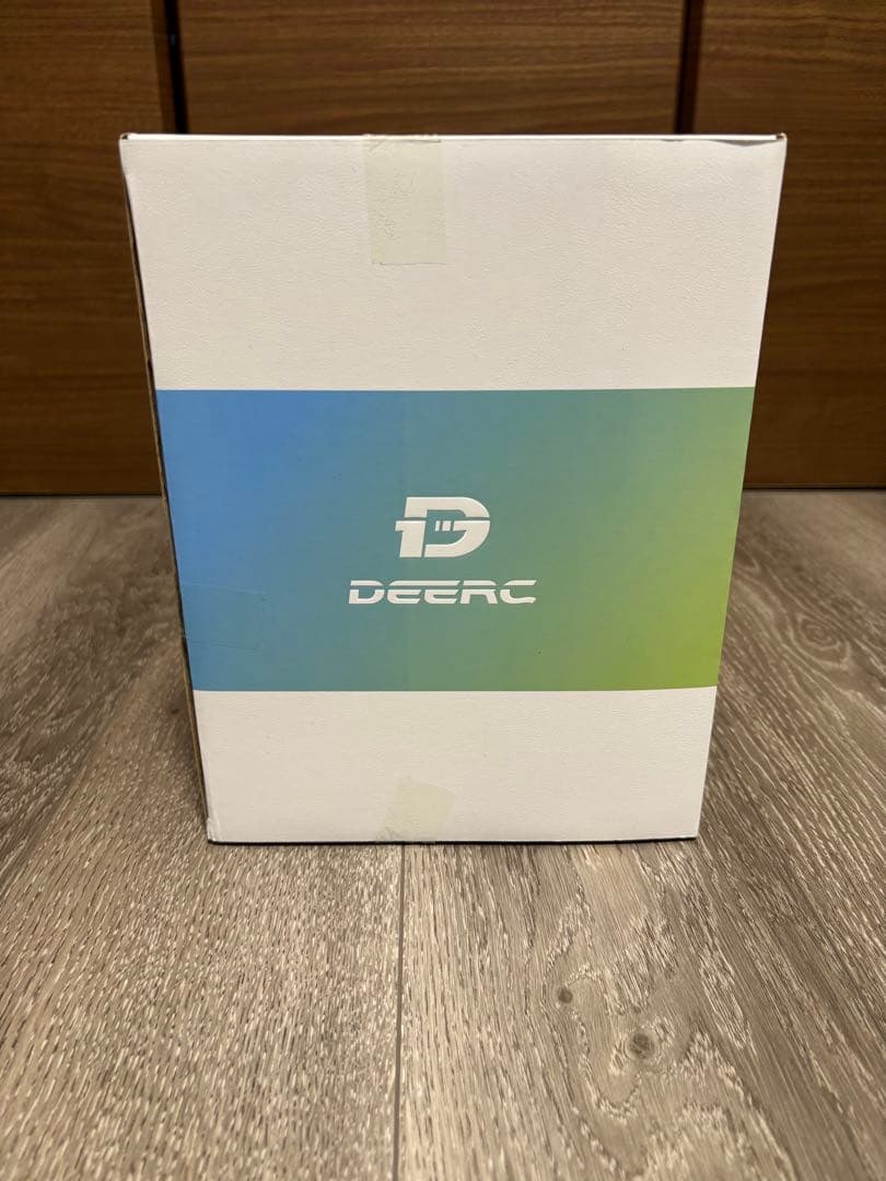 DEERC ブラシレス 001E 4WD ラジコンカー