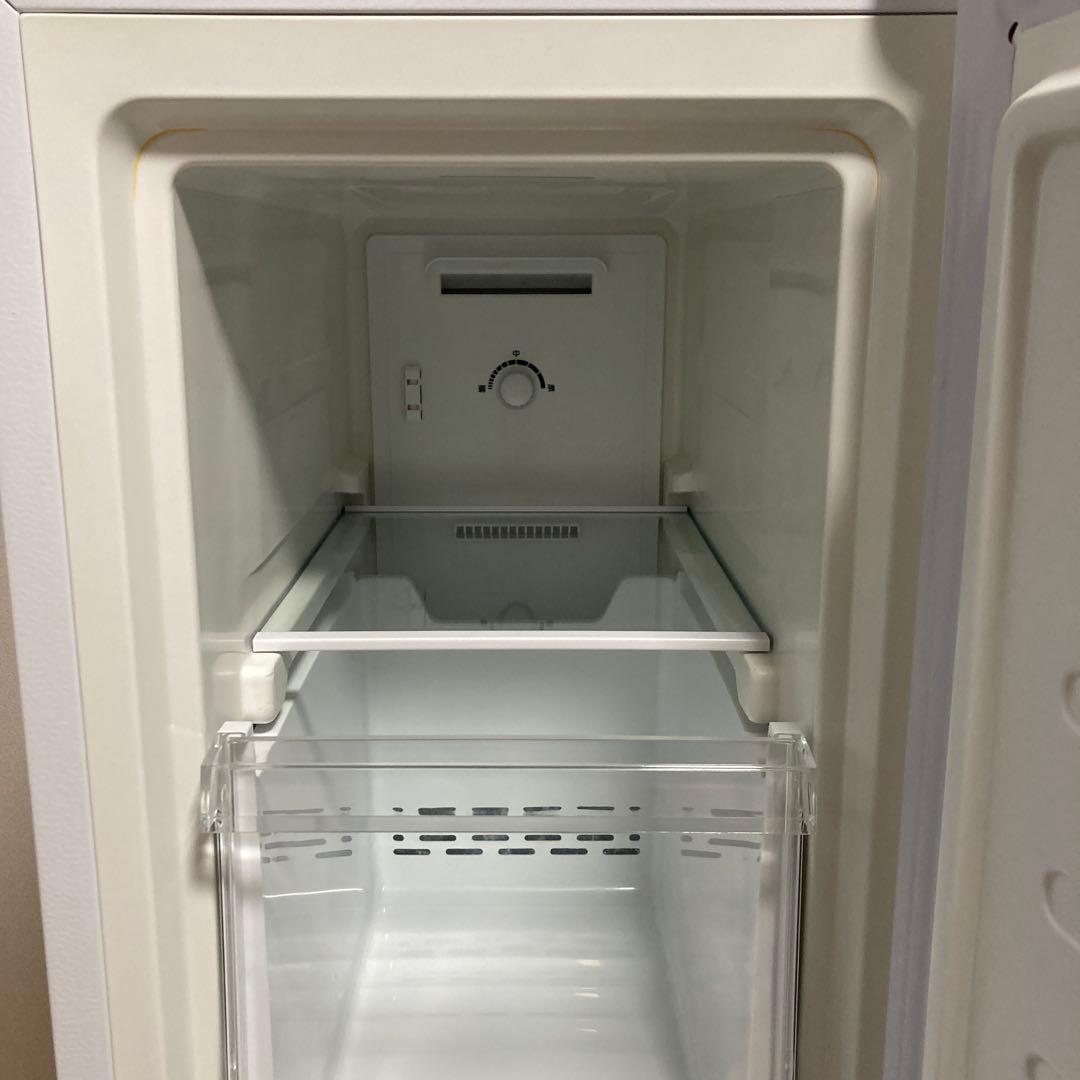 2022年製　アクアAQUA 冷凍庫 AQF-SF10K