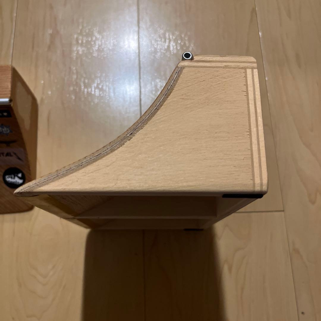 ブラックリバー　black 指スケ　クォーターロウ　R