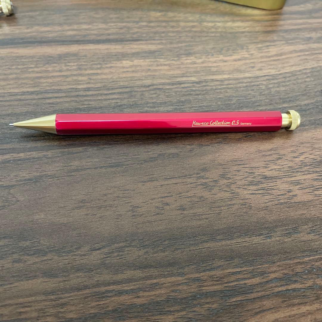 カヴェコスペシャルレッド0.5ブラス0.5セット 箱もつけます