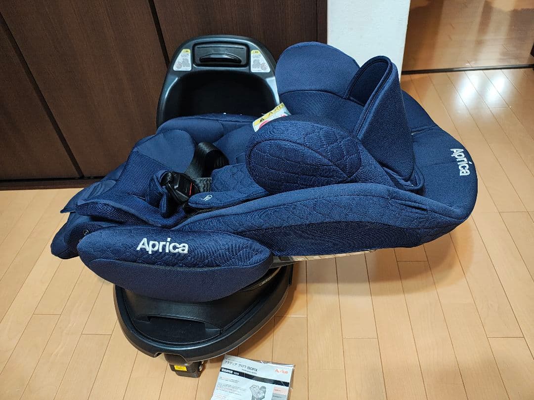 Aprica フラディア グロウ ISOFIX プレミアム チャイルドシート