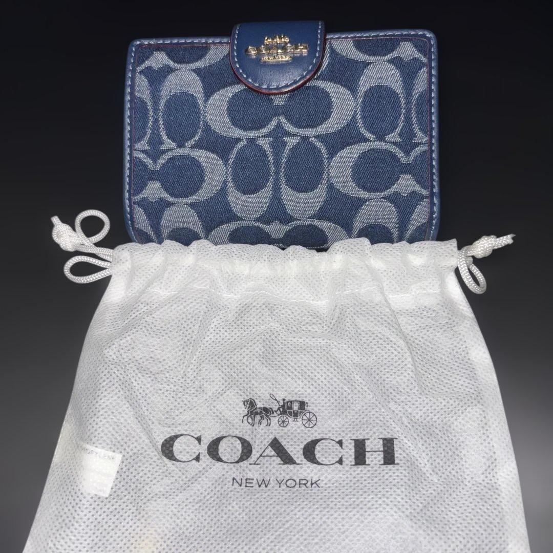 COACH コーチミディアム コーナー ジップウォレット・シグネチャー デニム