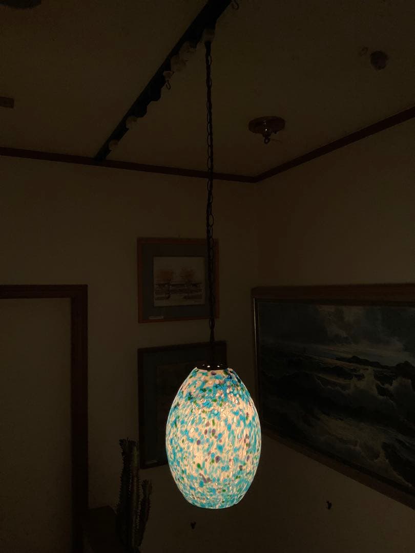 1960年代ヤマギワ・オリジナル「エッグ型ペンダントランプ