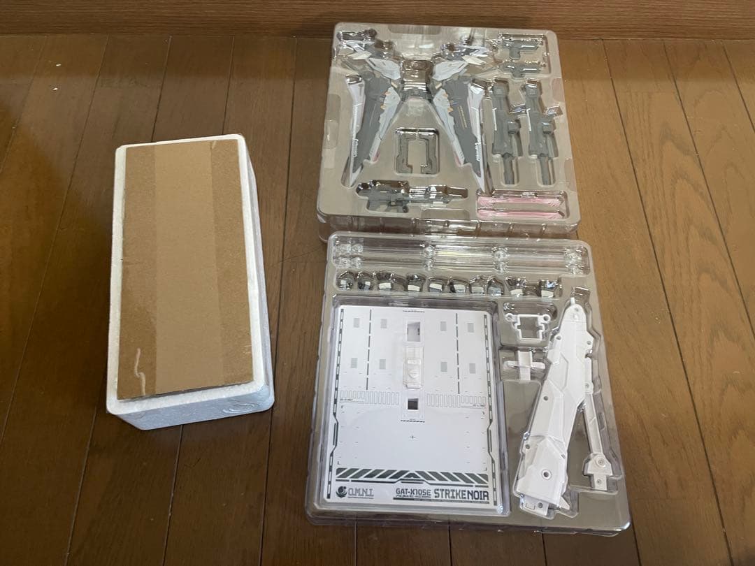 L BUILD ストライクノワールガンダム＋ ライトニングストライカー