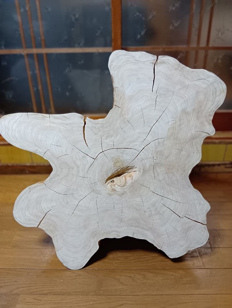 椅子　ひのき　切り株　丸太　サイドテーブル　檜