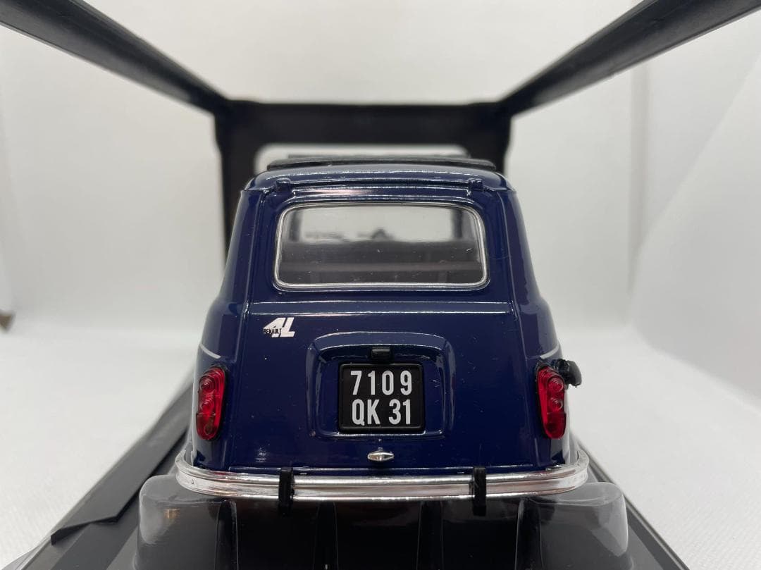 201-014 ノレブ 1/18 ルノー 4 1965 Blue