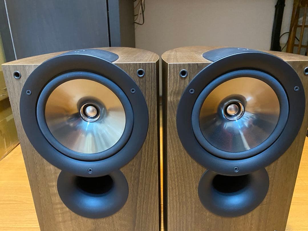 KEF iQ30 Q Seriesスピーカー ＊スピーカースタンド追加可能