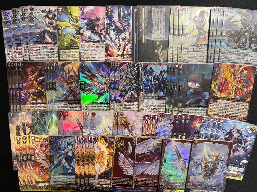 バヴサーガラ　デッキ