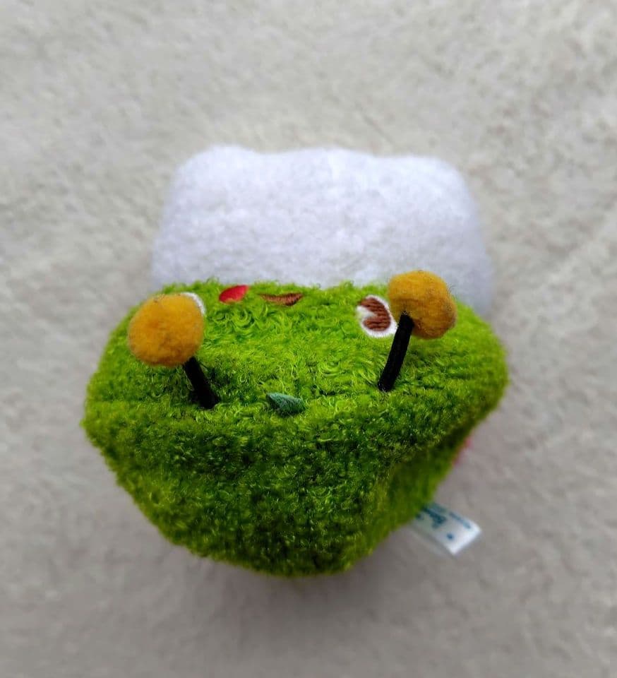 ハローキティカラフルパグマスコット あおむし レア ボールチェーン欠品