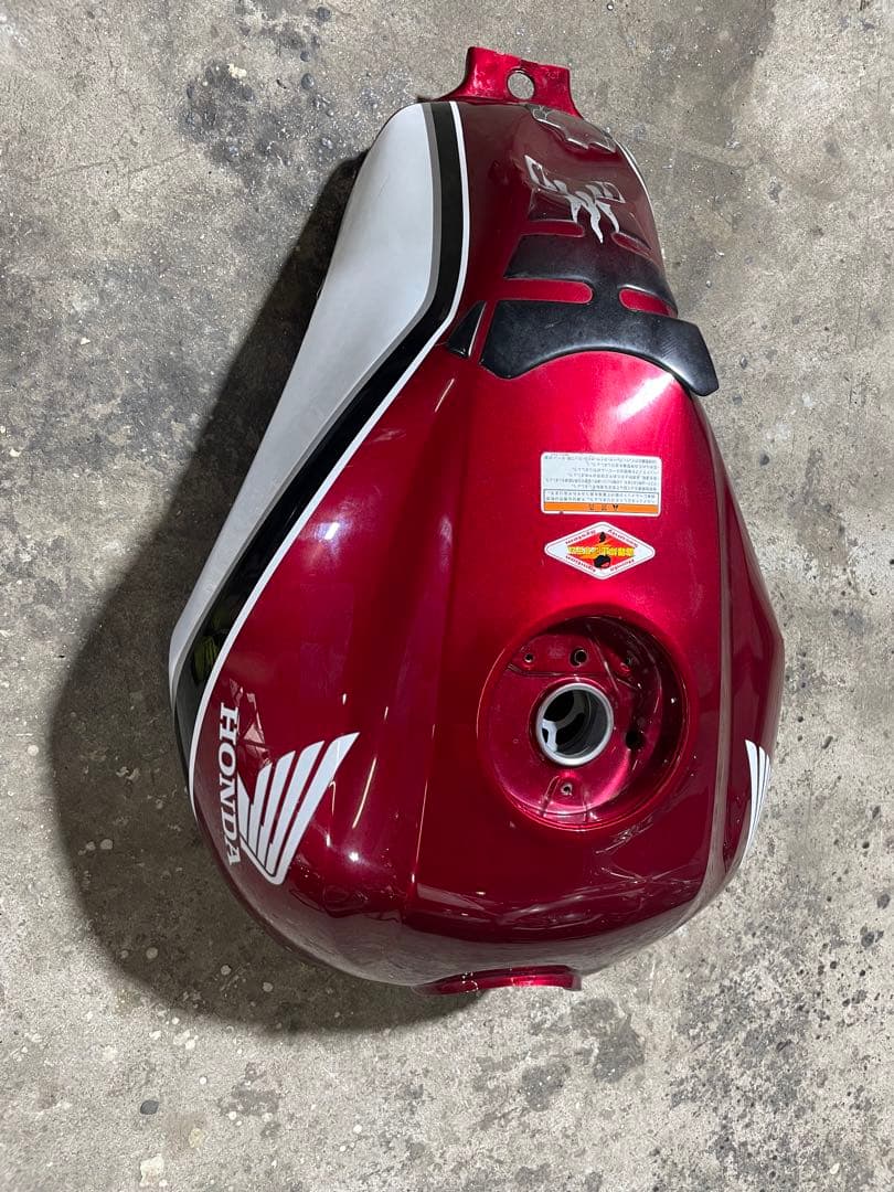 CB400SF nc42 後期 純正タンク 凹み有り 補修ベース Yahoo